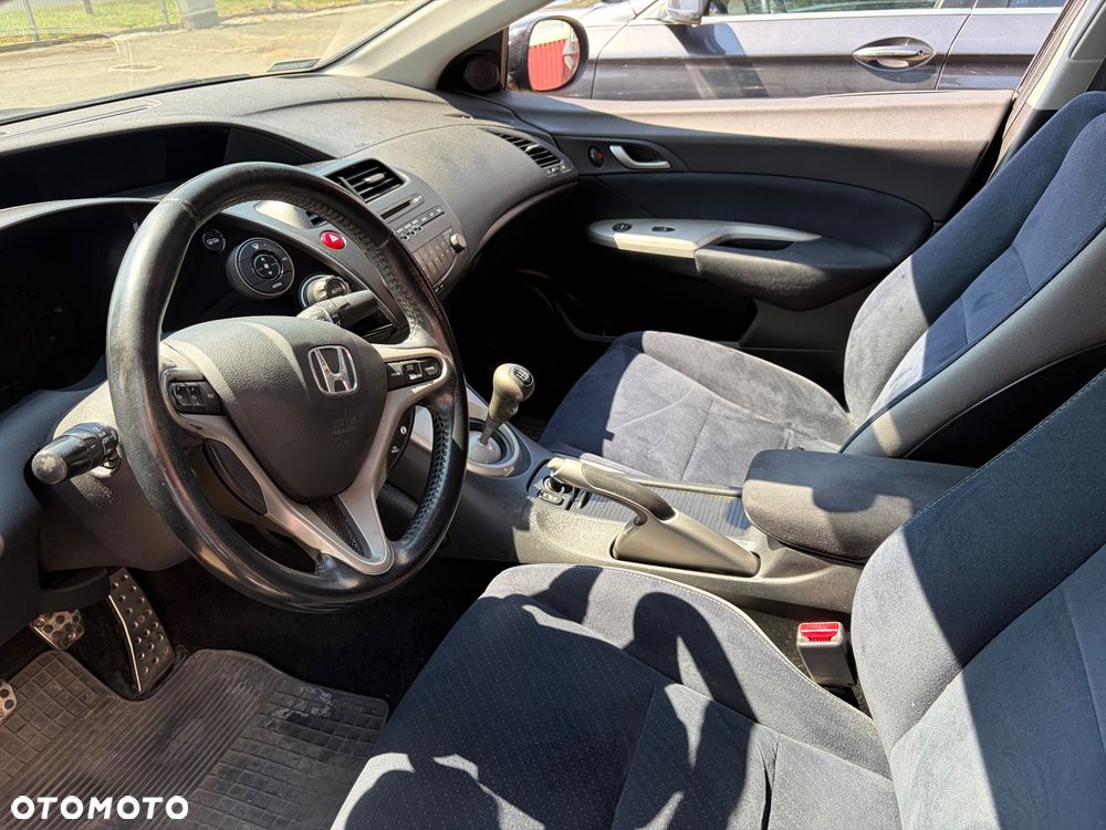 Honda Civic 2.2i-CTDi Executive - 8