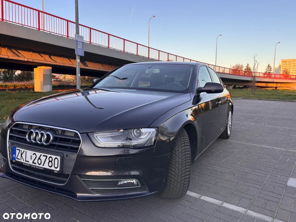 Audi A4 Limousine 1.8 TFSI Ambiente - 10