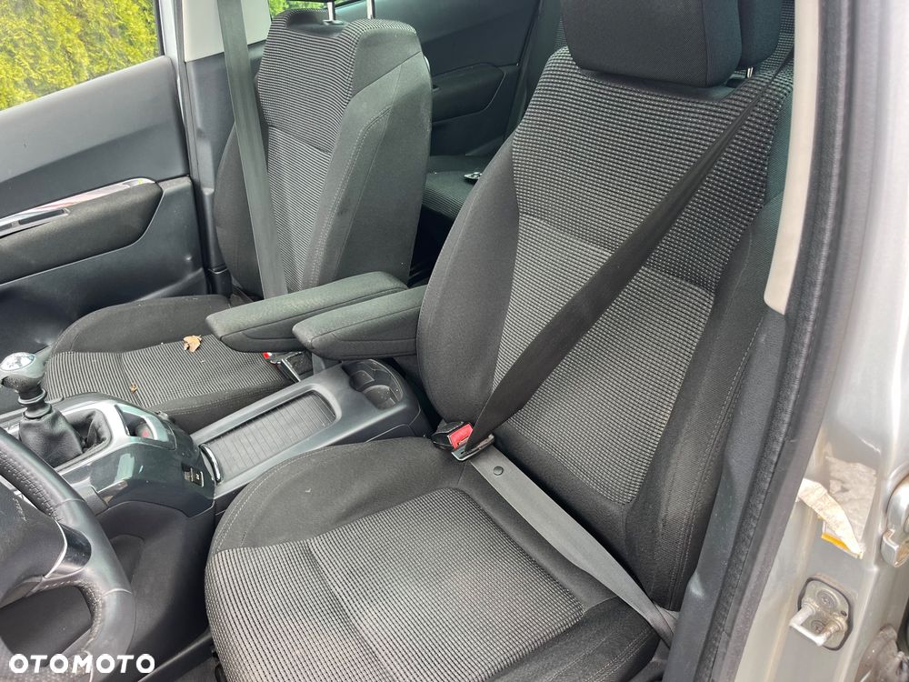 Peugeot 5008 HDI FAP 110 Platinum - 18