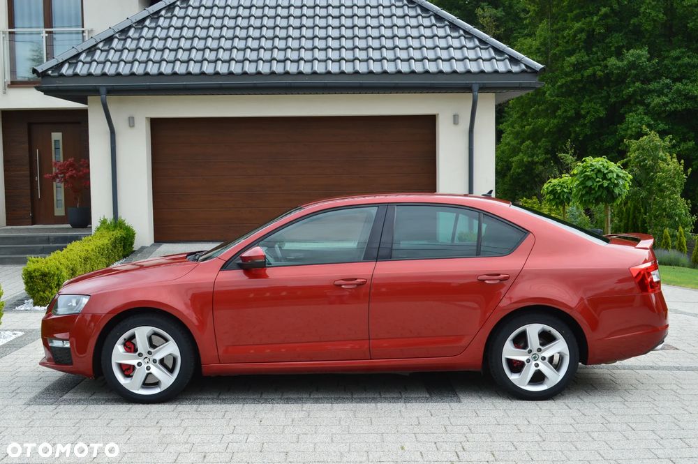 Skoda Octavia 2.0 TDI RS DSG - 14
