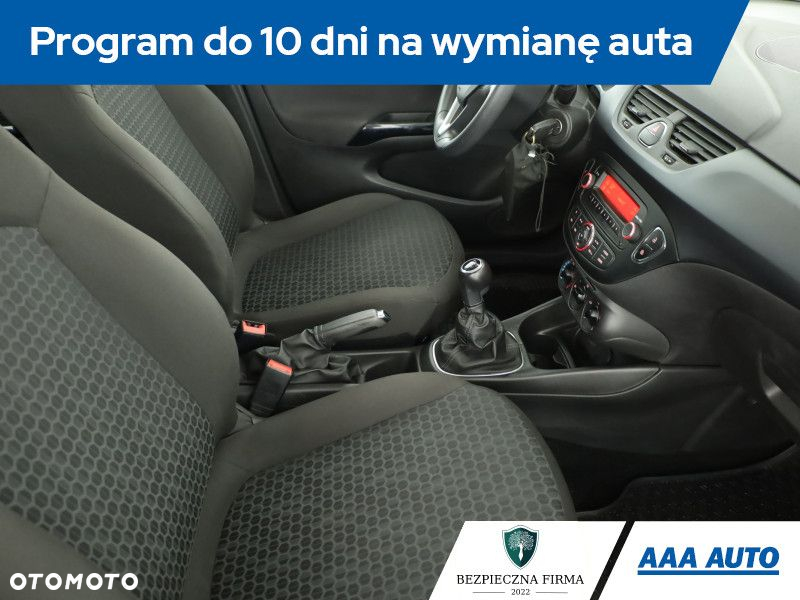 Opel Corsa - 8
