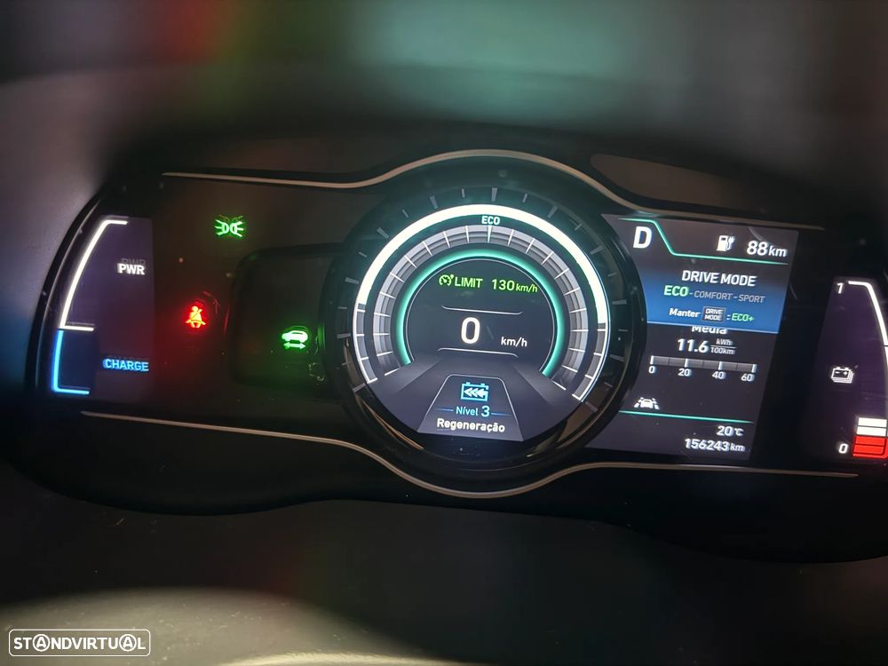 Hyundai Kauai Premium - 12