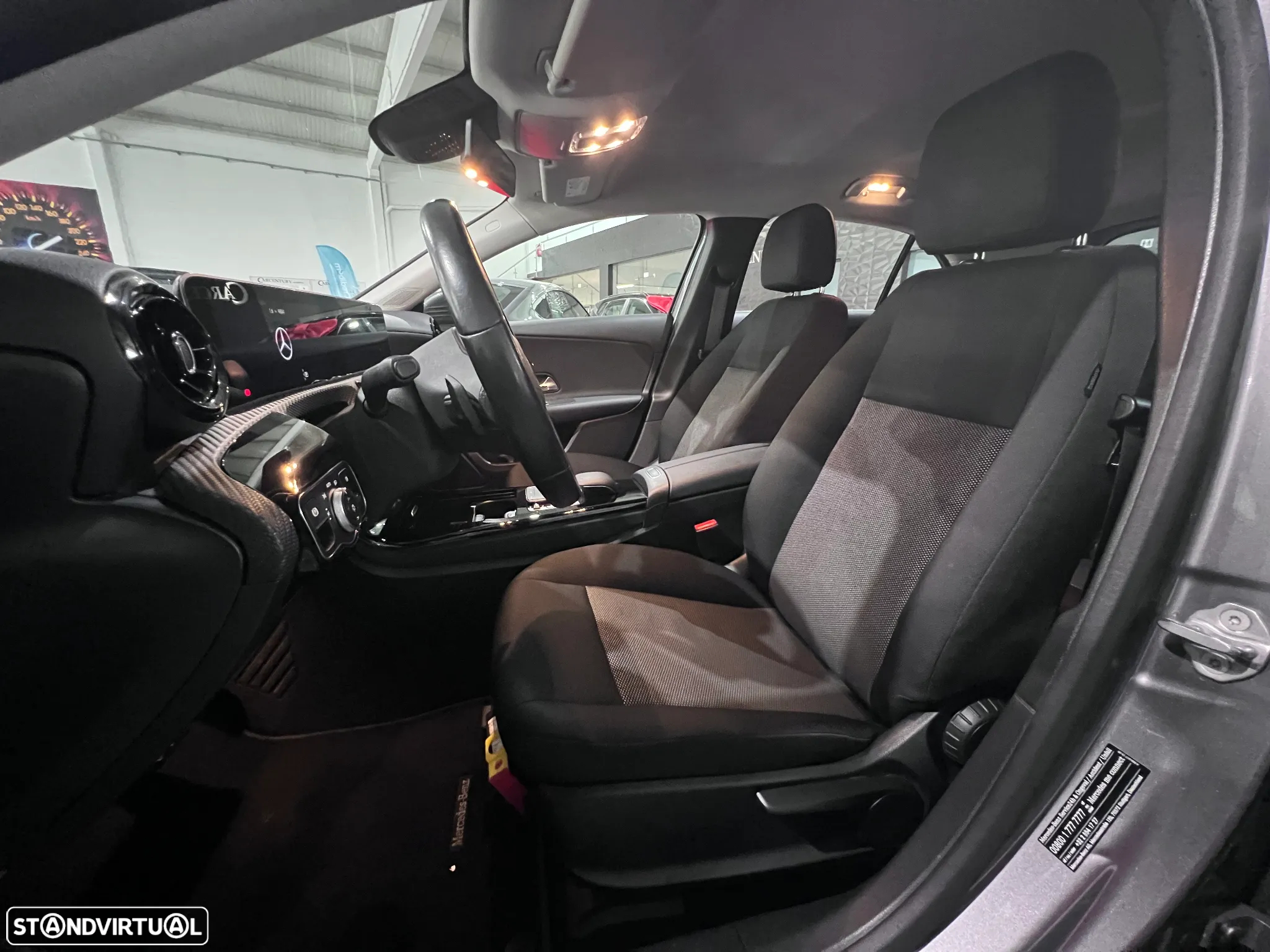 Mercedes-Benz A 180 d 7G-DCT - 8