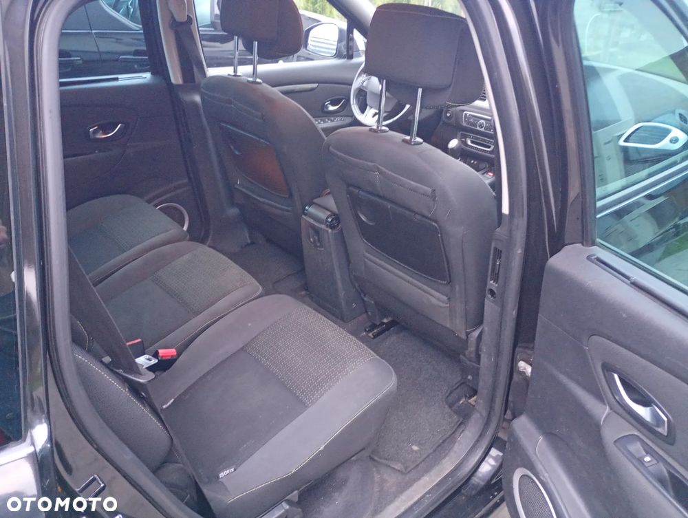 Renault Grand Scenic TCe 130 Dynamique - 12