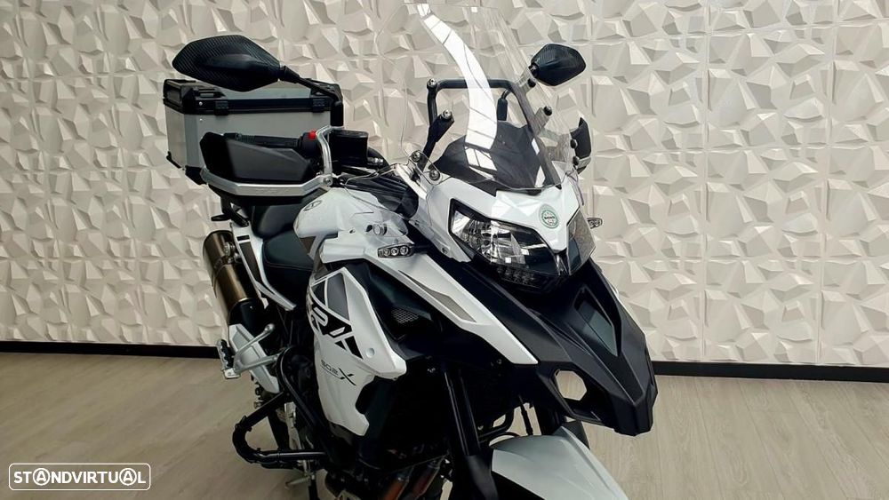 Benelli TRK 502 X TOP CASE - 11