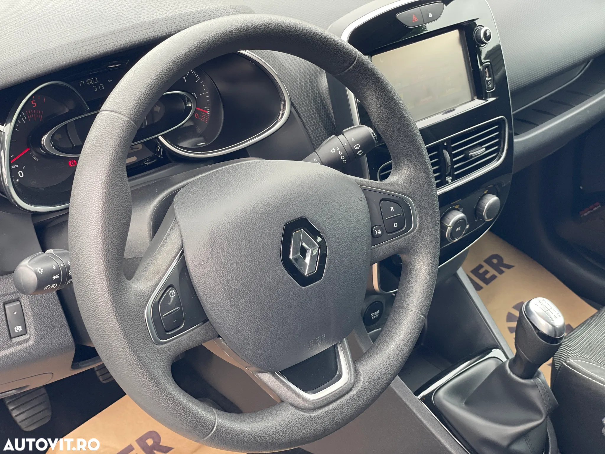 Renault Clio (Energy) dCi 90 Start & Stop LIMITED - 7