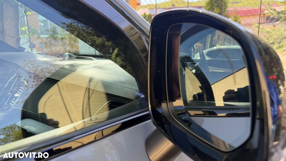 Volvo XC 90 B5 MHEV AWD 7 locuri Ultimate Bright - 32