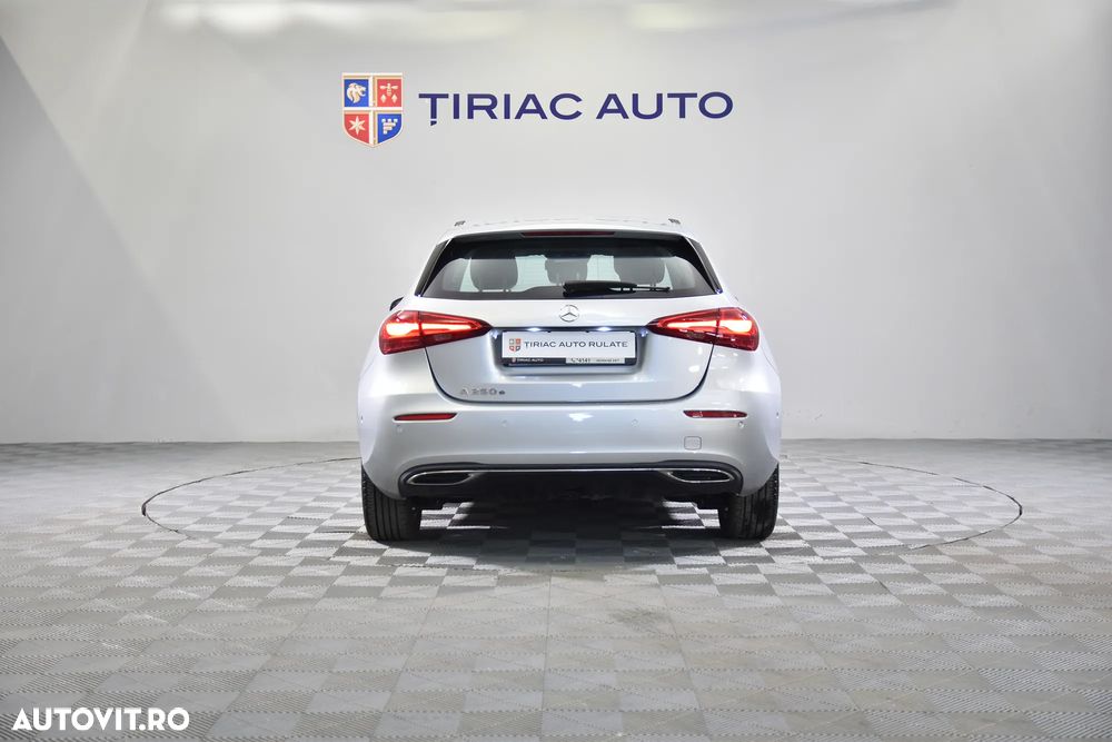 Mercedes-Benz A 250 e 8G-DCT - 5