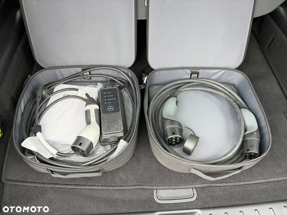 Mercedes-Benz EQB 300 70.5kWh 4-Matic Progressive - 34