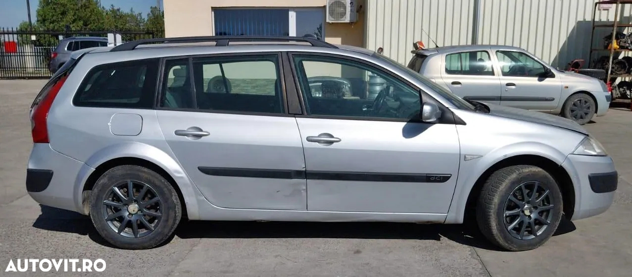Dezmembram Renault Megane 2 - 4