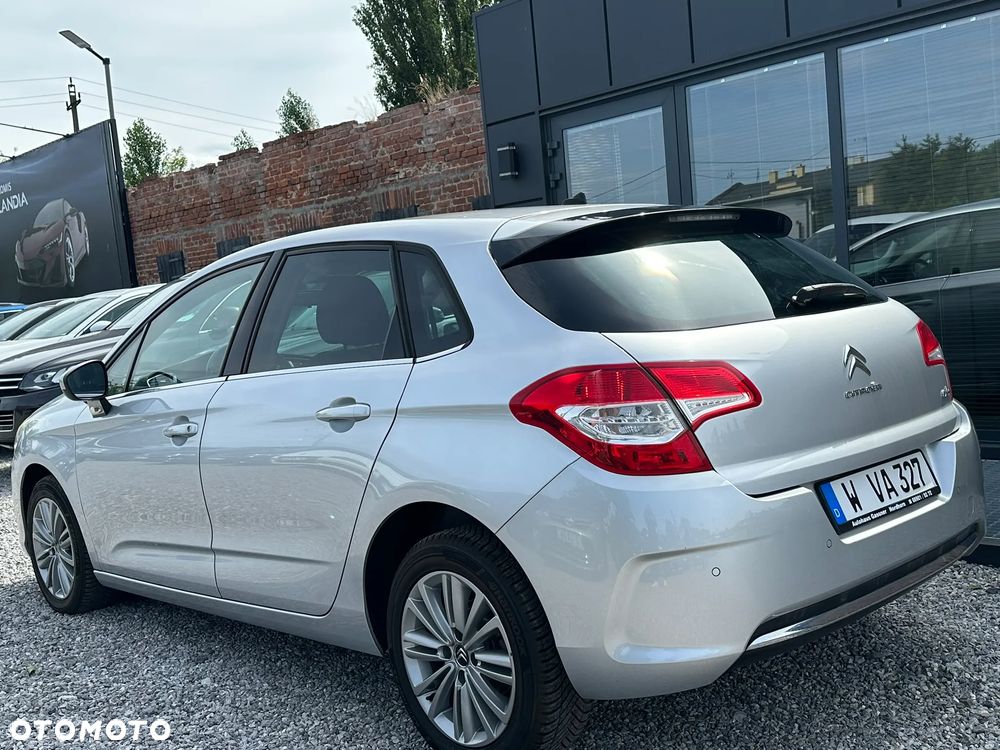Citroën C4 VTi 120 Attraction - 10