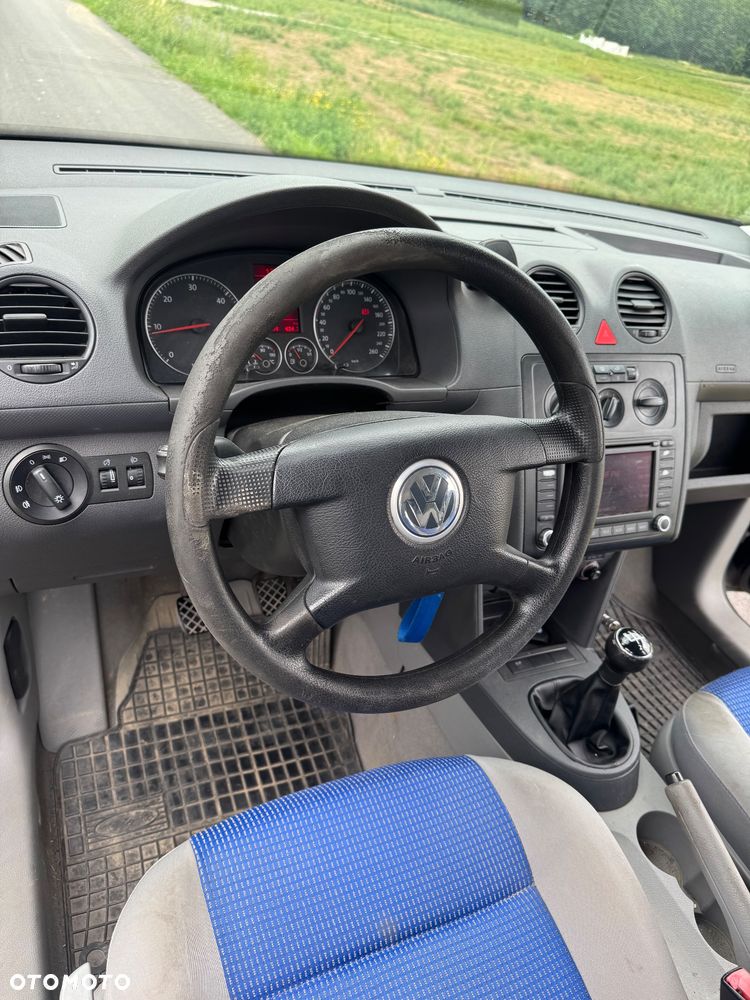 Volkswagen Caddy Life - 36