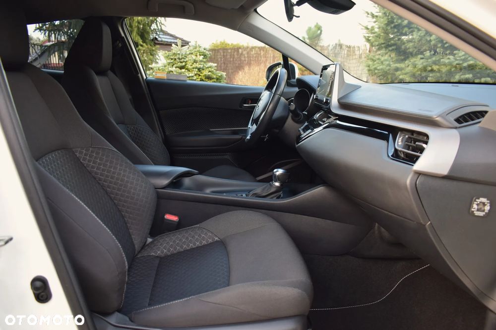 Toyota C-HR 1.8 Hybrid Style - 8