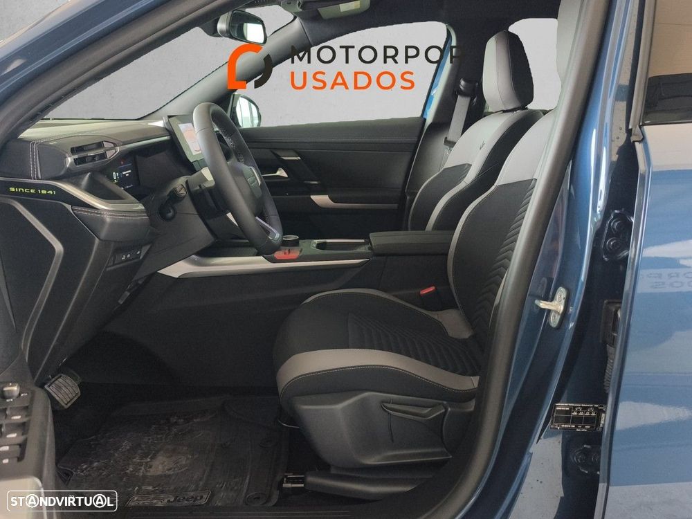 Jeep Compass 1.2 e-Hybrid First Edition DCT6 - 9