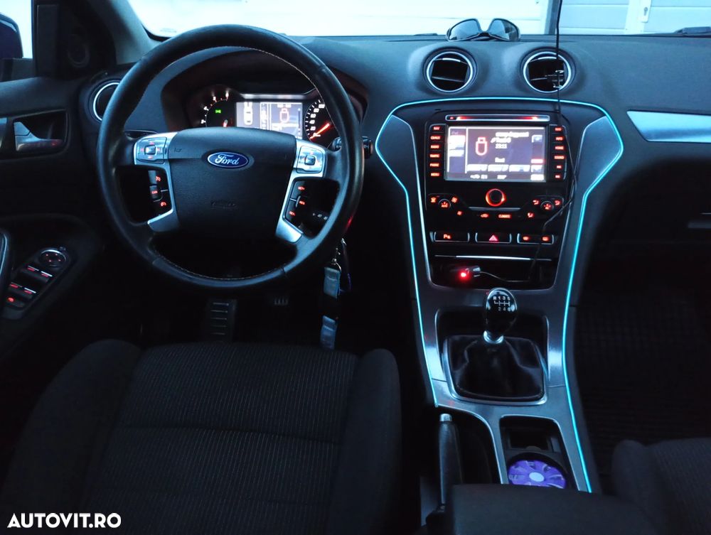 Ford Mondeo Turnier 2.0 TDCi Trend - 7