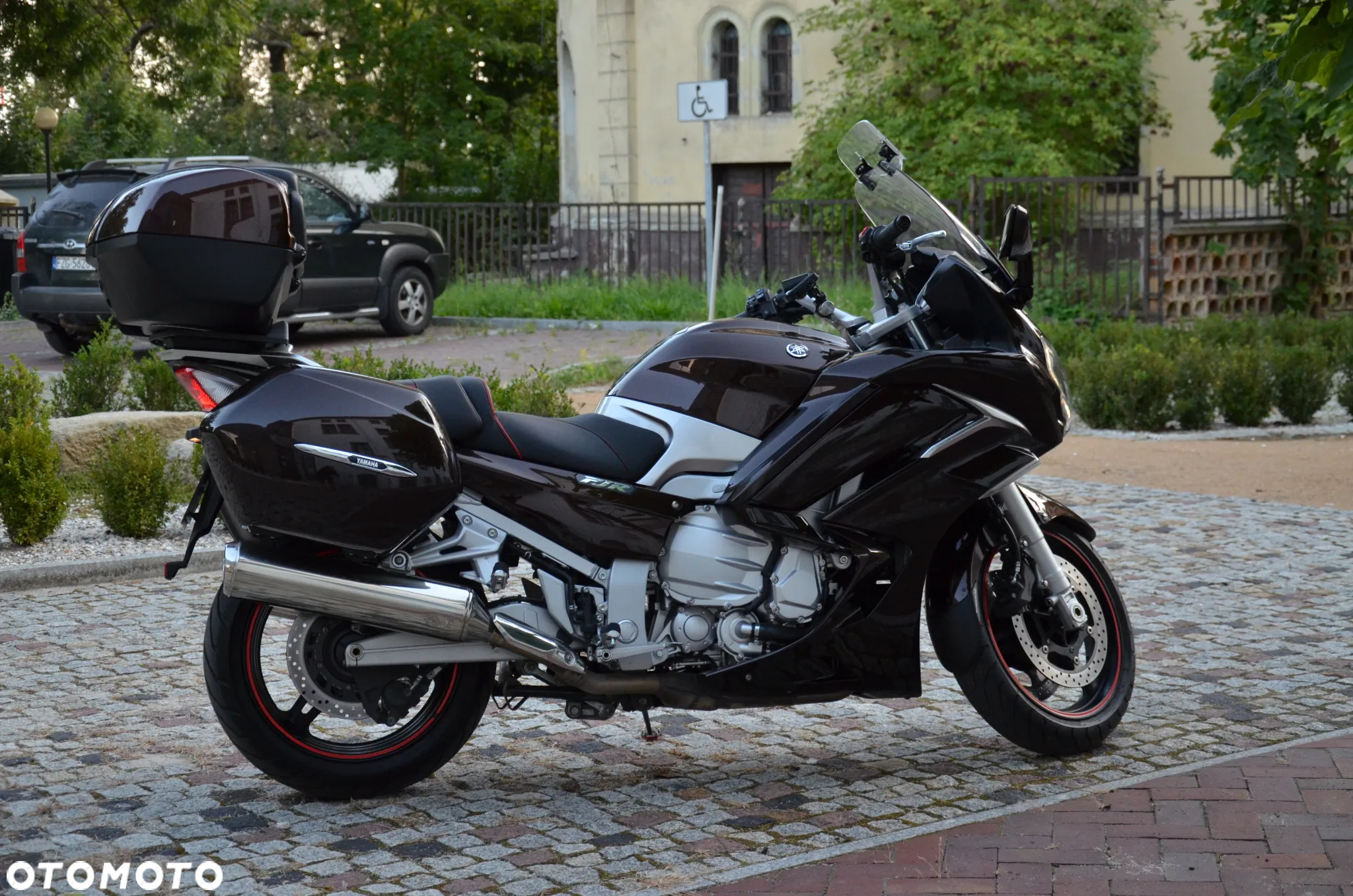 Yamaha FJR - 31