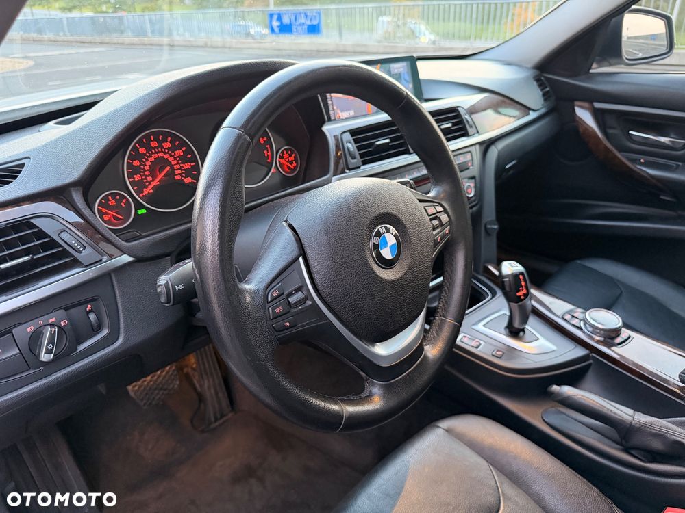 BMW Seria 3 - 10