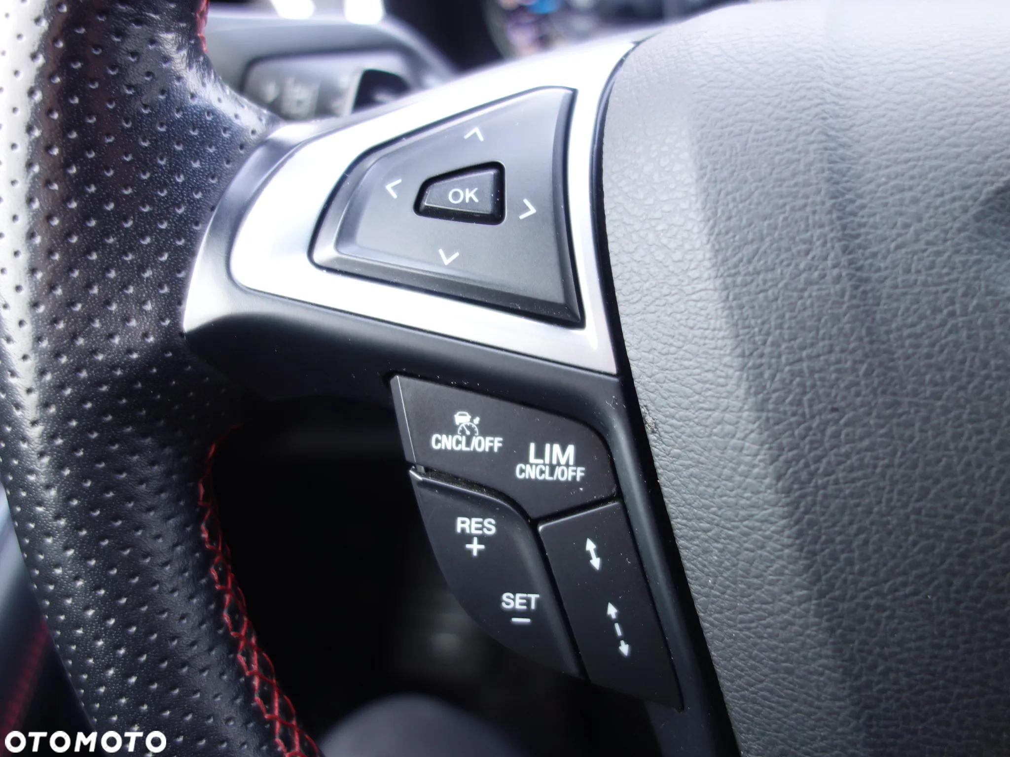 Ford S-Max 2.0 EcoBlue AWD ST-Line - 16