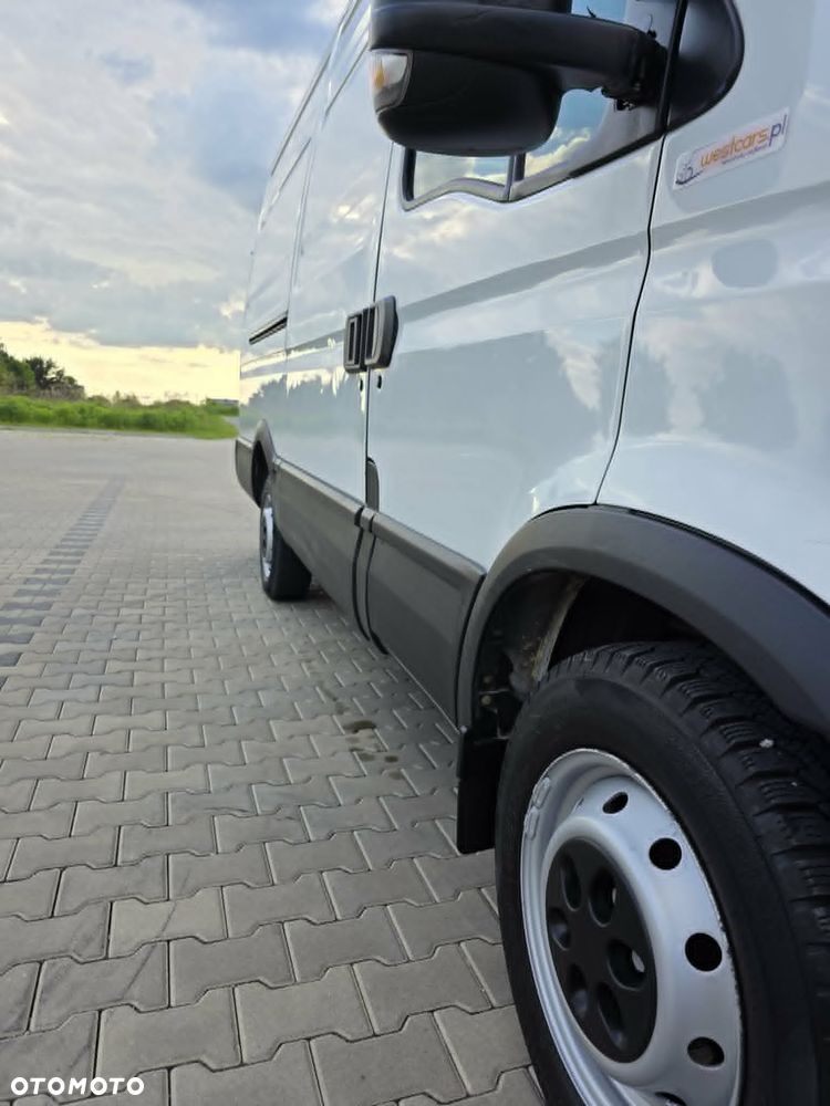 Iveco Daily - 12