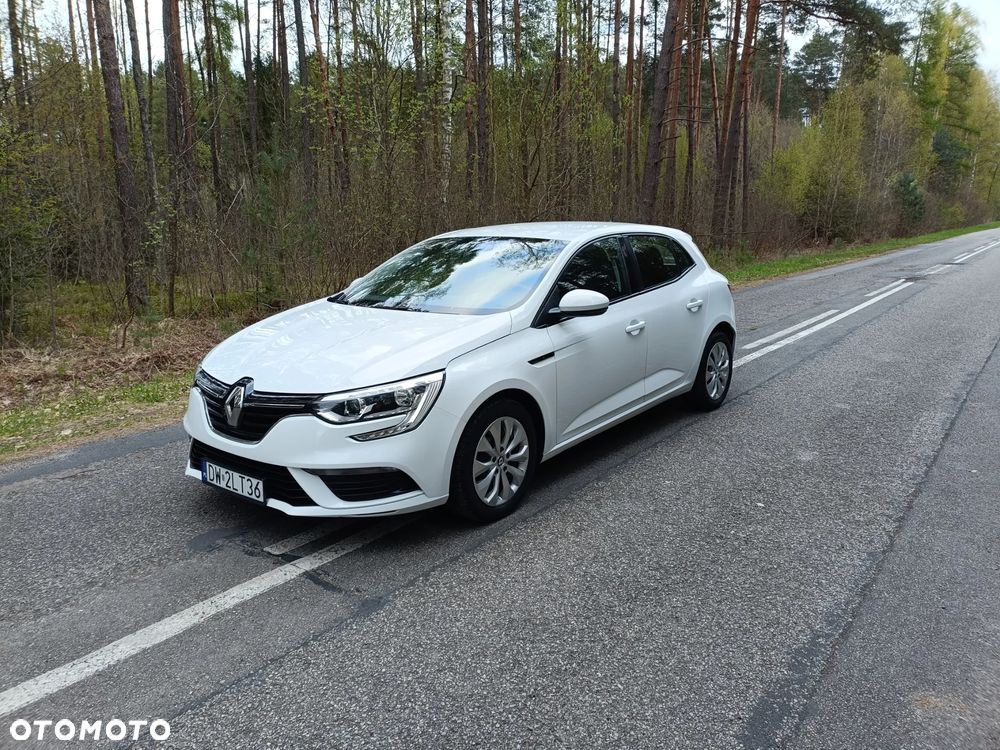 Renault Megane 1.6 SCe Life - 22