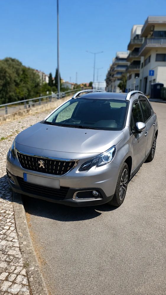 Peugeot 2008 1.2 PureTech Active - 1
