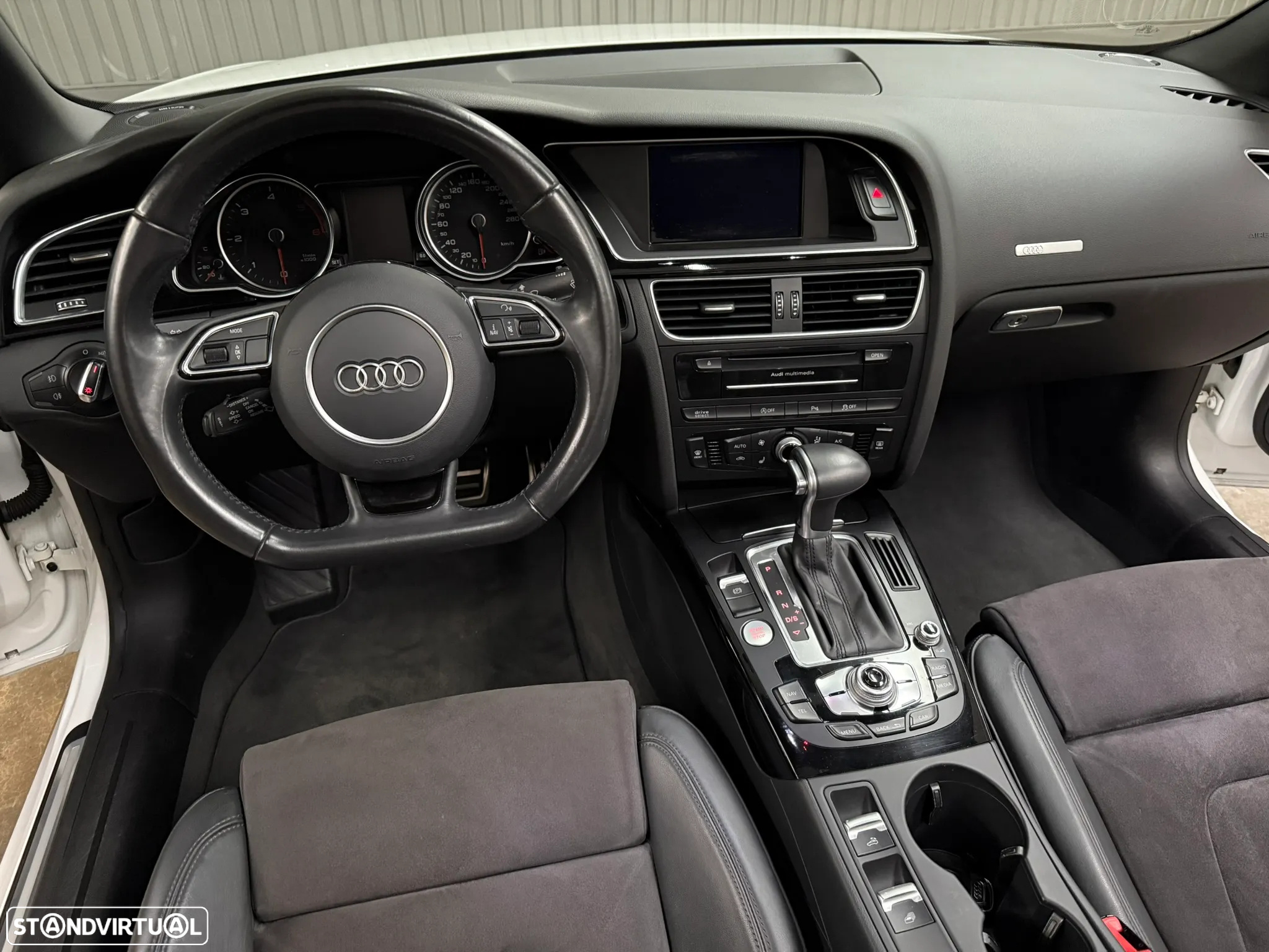 Audi A5 Cabrio 2.0 TDi Multitronic S-line - 26
