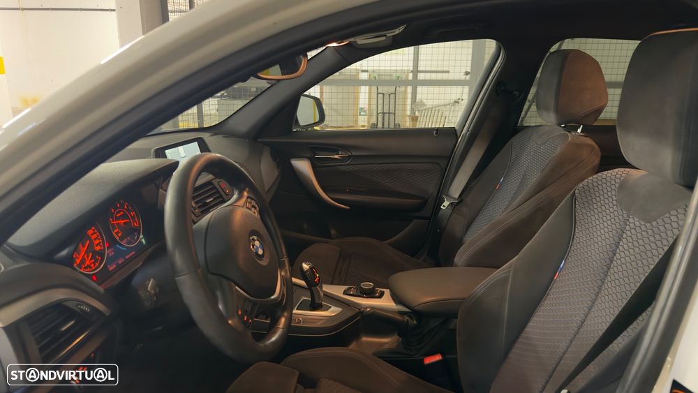 BMW 118 dA Pack M — fotografia 11
