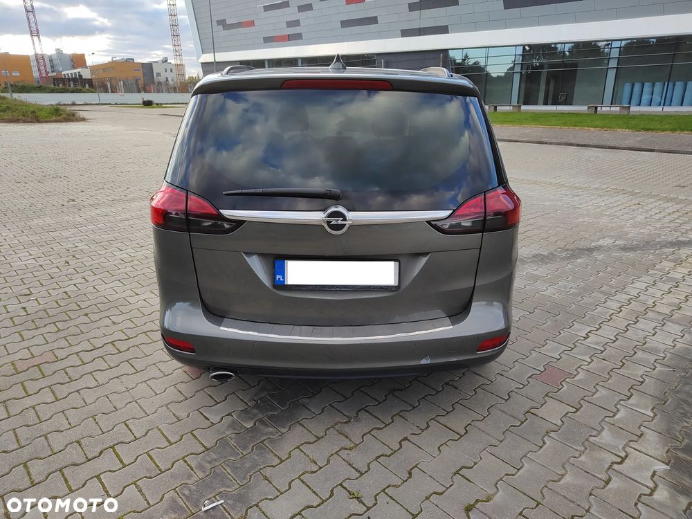Opel Zafira - 4