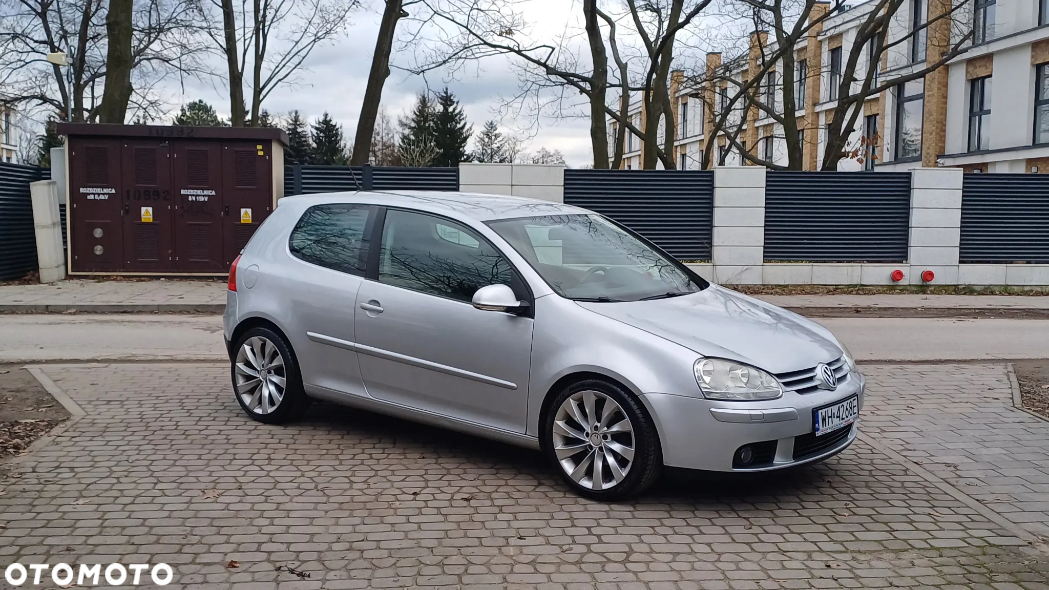 Volkswagen Golf - 2