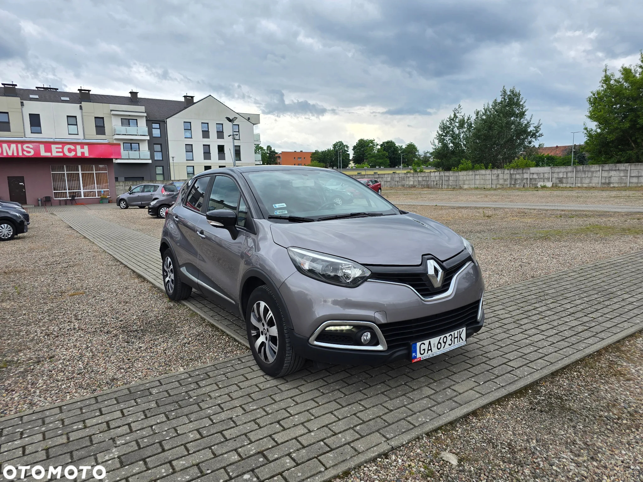 Renault Captur 1.2 Energy TCe Limited EDC - 3
