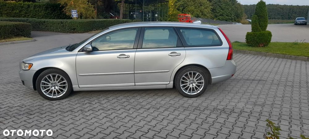 Volvo V50 - 10