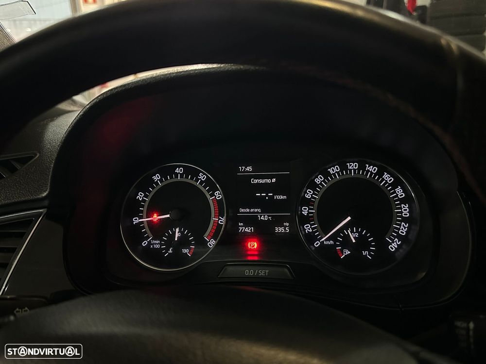 Skoda Fabia 1.0 TSI Black Edition - 30