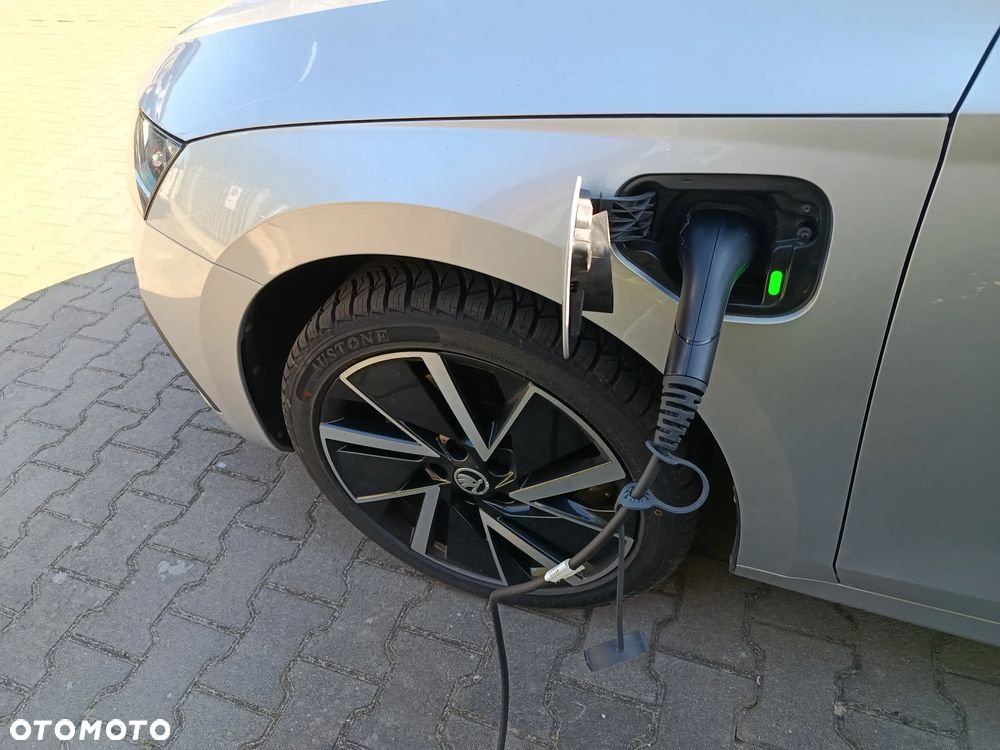 Skoda Octavia 1.4 TSI Plug-In Hybrid Sportline DSG - 15