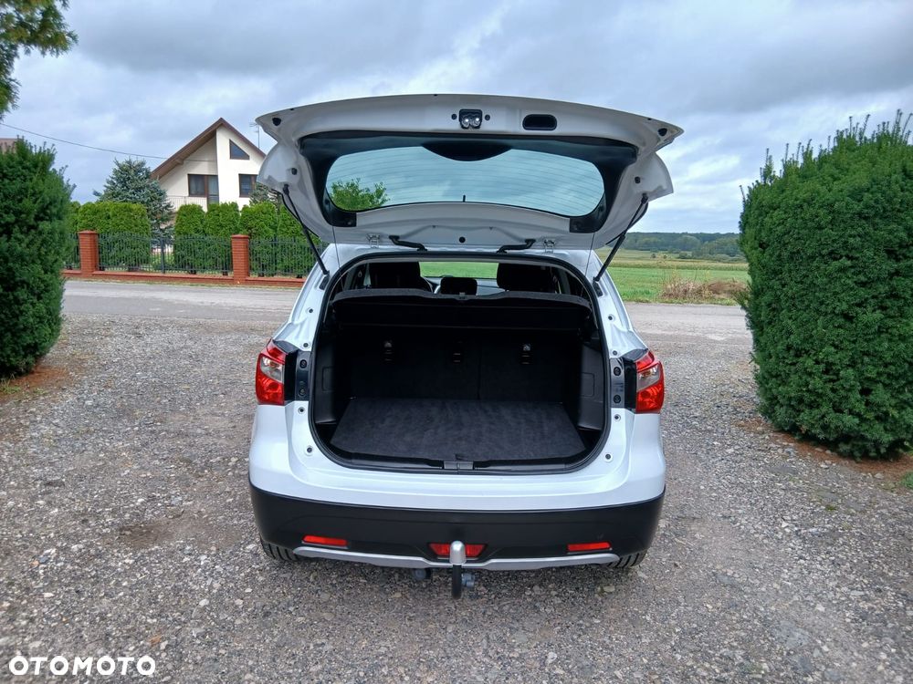 Suzuki S-Cross - 39