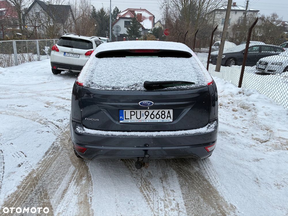 Ford Focus 1.6 16V Ambiente - 6