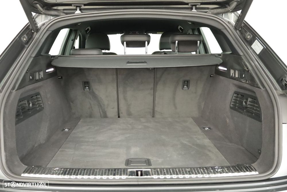 Audi e-tron 55 quattro S line - 27