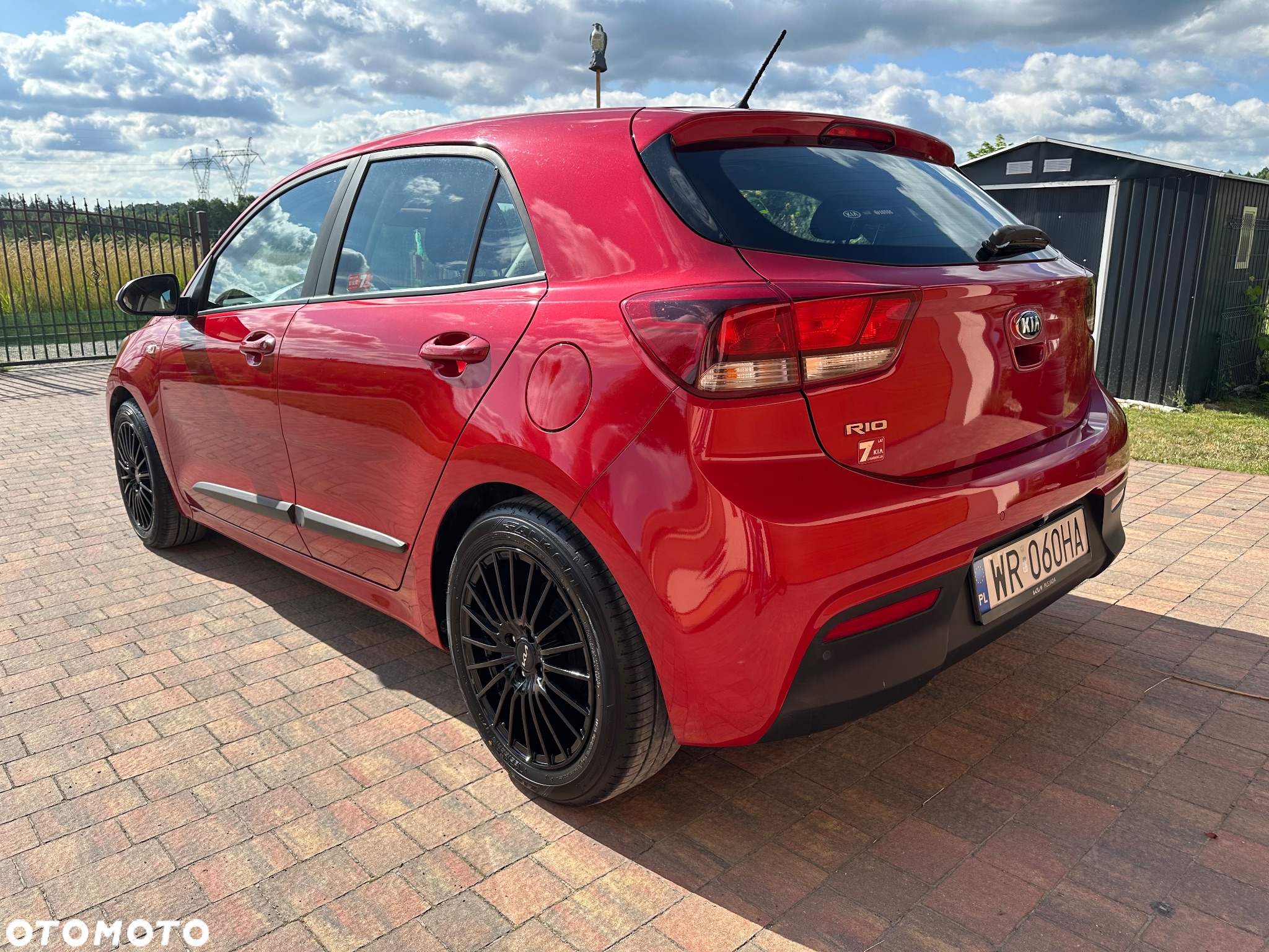 Kia Rio 1.2 L - 4