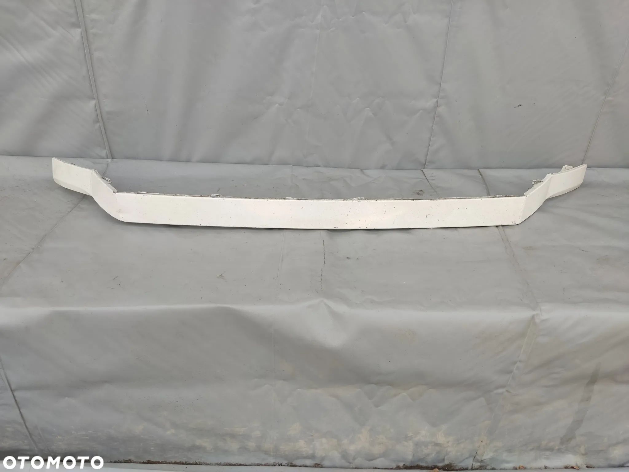 VW CRAFTER LIFT ATRAPA LISTWA POD LAMPY PAS BELKA 2E0853194A - 1