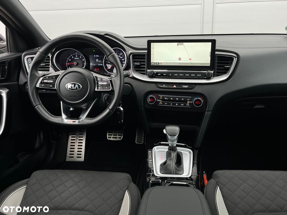 Kia ProCeed 1.5 T-GDI DCT7 OPF GT LINE - 13