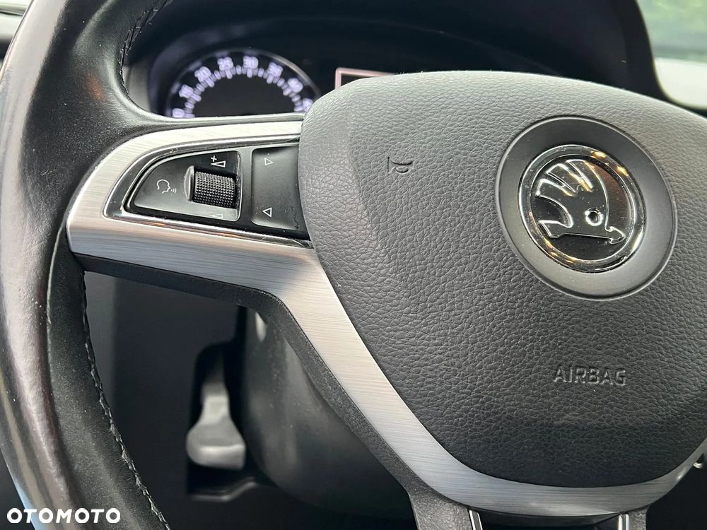 Skoda RAPID 1.4 TDI DPF Style DSG - 16