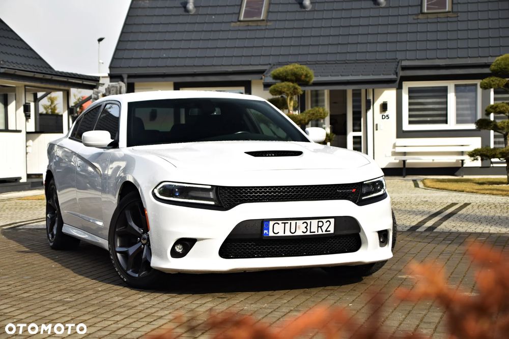 Dodge Charger - 1