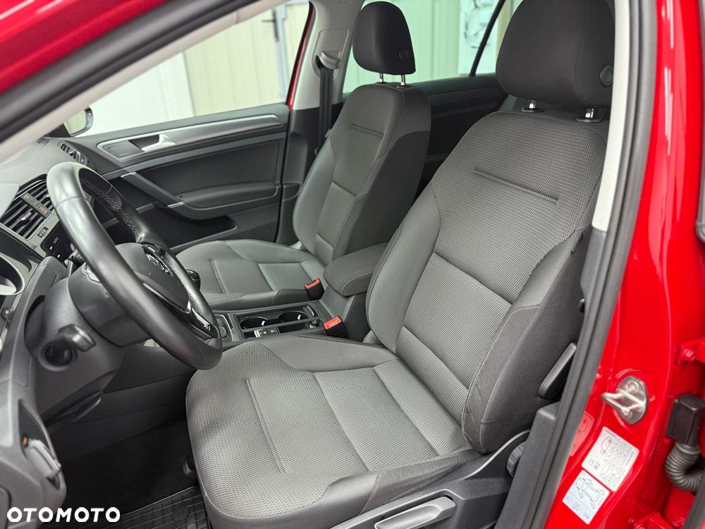 Volkswagen Golf 1.0 TSI (BlueMotion Technology) Comfortline - 11