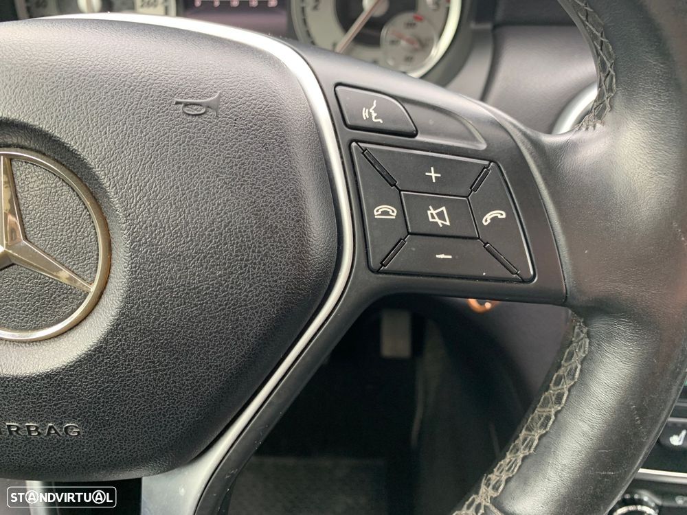 Mercedes-Benz A 180 d AMG Line - 43