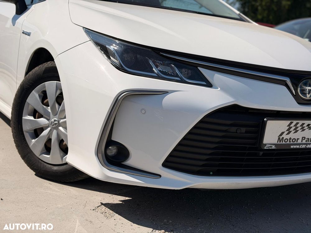 Toyota Corolla 1.8 HSD Dynamic - 9