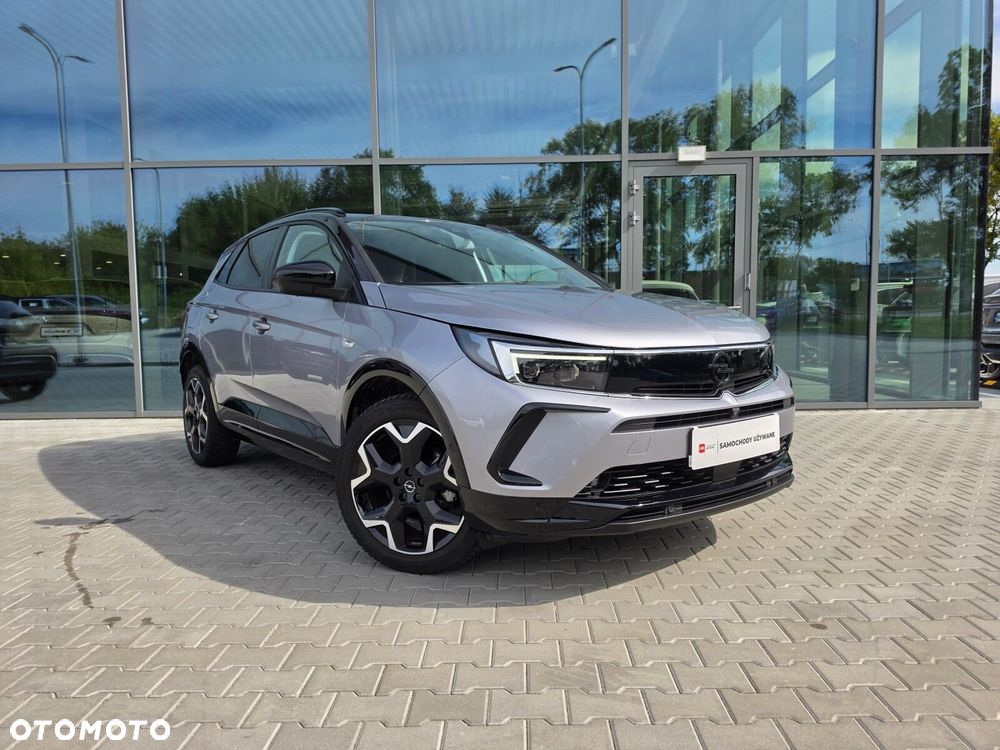 Opel Grandland 1.2 T GS S&S - 8