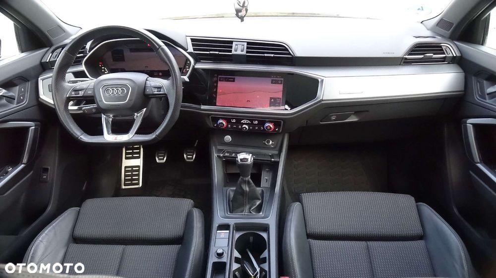 Audi Q3 - 6