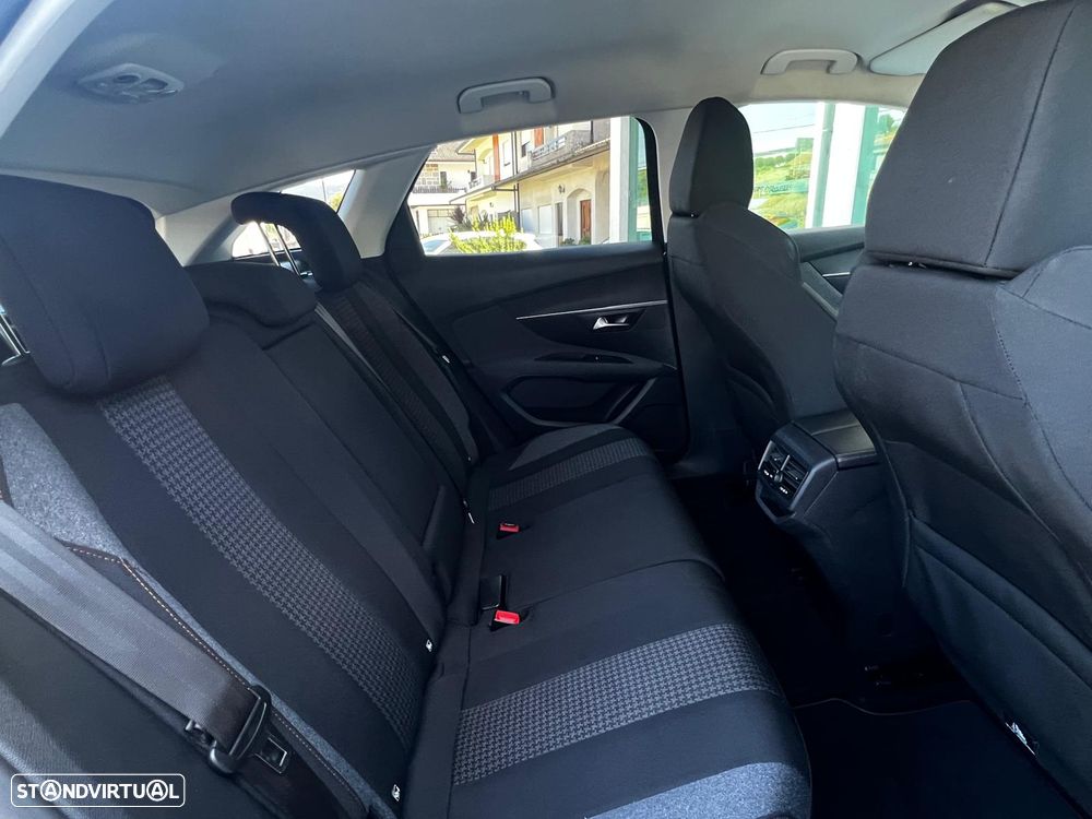 Peugeot 3008 1.5 BlueHDi Active Pack - 17
