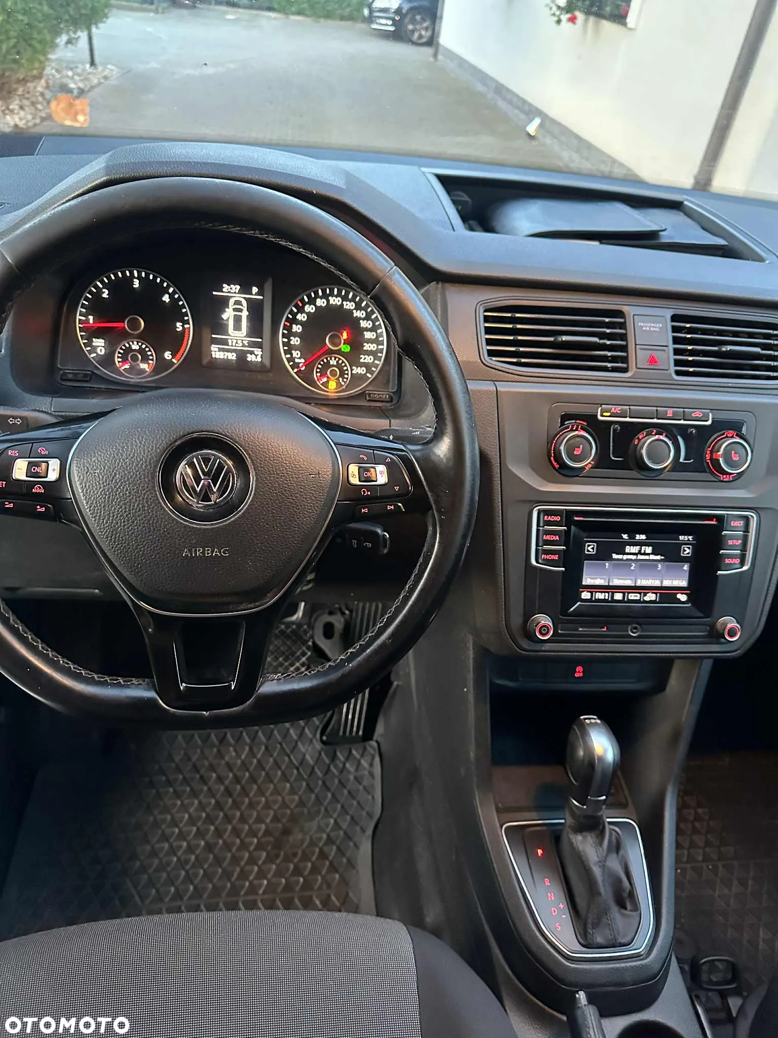Volkswagen Caddy - 20