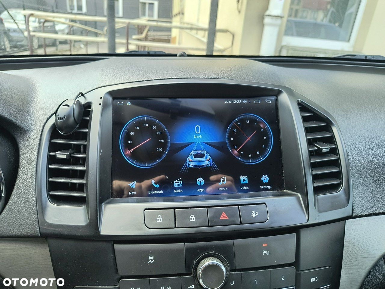 Opel Insignia - 19