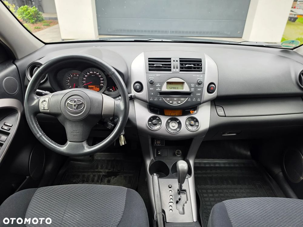 Toyota RAV4 2.0 4x4 Automatik Sol - 17
